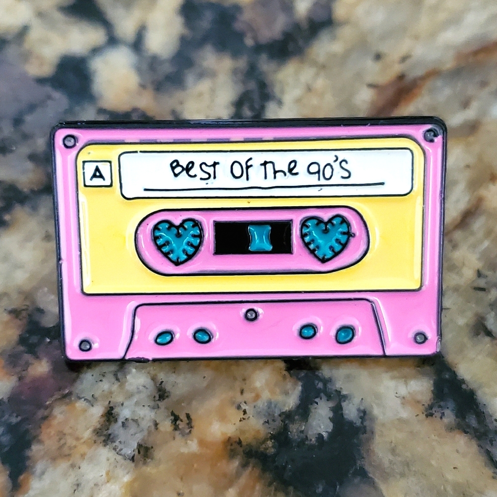 💟Best of the 90s enamel pin - Picture 1 of 3